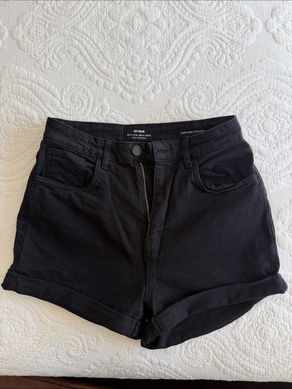 Cotton On Black High-Waist stretch / Roll-Hem Shorts